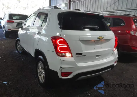 2020 Chevrolet Trax Awd Lt z USA, uszkodzony, nr VIN KL7CJPSB3LC022656